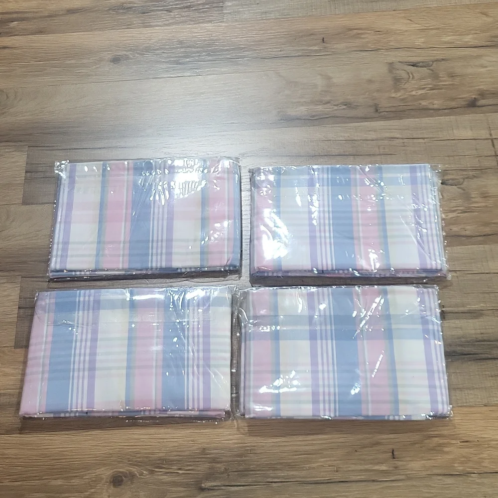 VINTAGE Deadstock Pine Spring Sunrise Standard Sham Plaid - Set of 4 - 11/2/1999